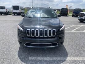 2016 Jeep Cherokee Limited 4dr SUV