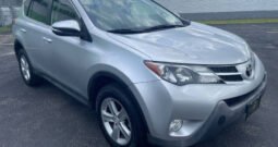 2013-toyota-rav4-xle-awd-4dr-suv