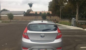 2017 Hyundai Accent SE Hatchback 6A full