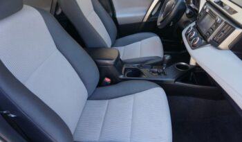 2015 Toyota RAV4 XLE full