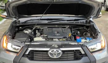 2017 Toyota Hilux Revo RHD full