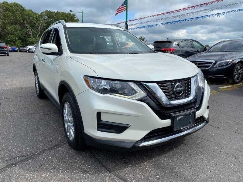 Used 2018 Nissan Rogue SV with VIN 5N1AT2MV3JC848639 for sale in Wilmington, NC