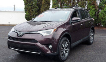 2018 Toyota RAV4 AWD XLE full