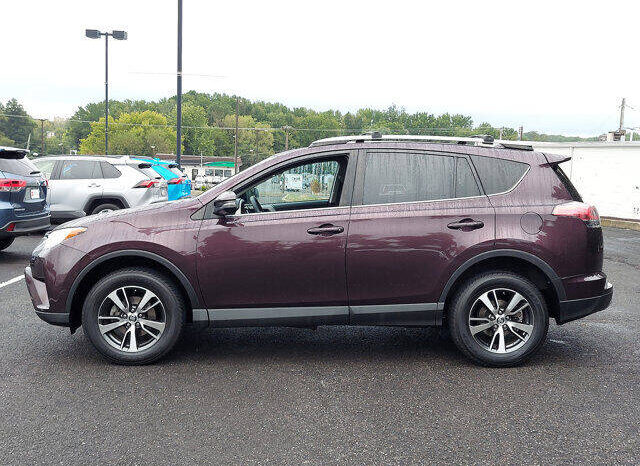 2018 Toyota RAV4 AWD XLE full