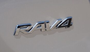 2015 Toyota RAV4 XLE full