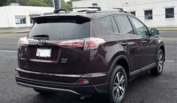 2018 Toyota RAV4 AWD XLE full