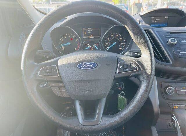 2018 Ford Escape S 4dr SUV full