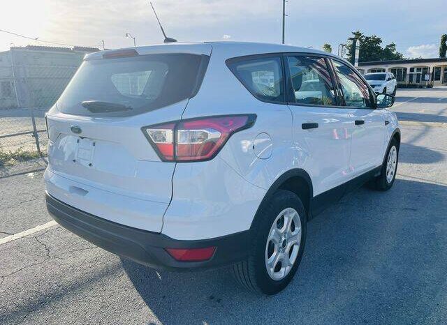 2018 Ford Escape S 4dr SUV full