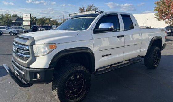 2016 Toyota Tundra SR Pickup - McNAMARA Car Center 2016 Toyota Tundra ...