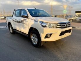 2017 TOYOTA HILUX DOUBLE CABIN 2.7L