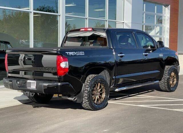 2016 Toyota Tundra 4×4 1794 Edition 4dr CrewMax Cab Pickup full