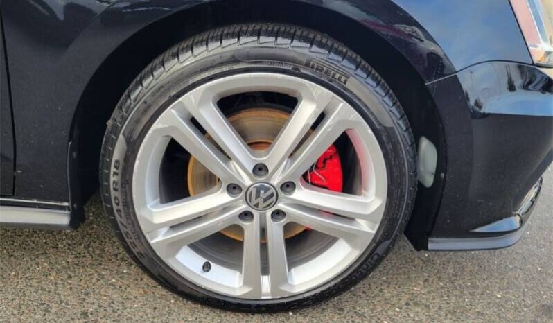 2017 Volkswagen Jetta 2.0T GLI 4dr Sedan 6A full