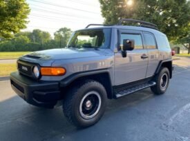 2013 Toyota FJ Cruiser 4×4 4dr SUV 5A
