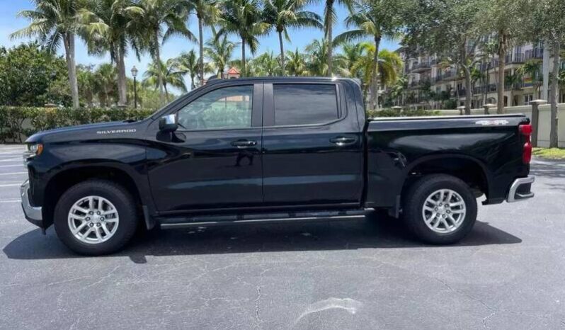 2021 Chevrolet Silverado 1500 4×4 LT 4dr Crew Cab 5.8 ft. SB w/2FL full