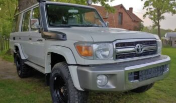 2016 Toyota Land Cruiser HZJ 76 full