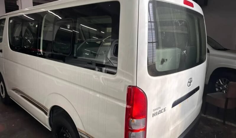 2023 Toyota Hiace 15 Seater full