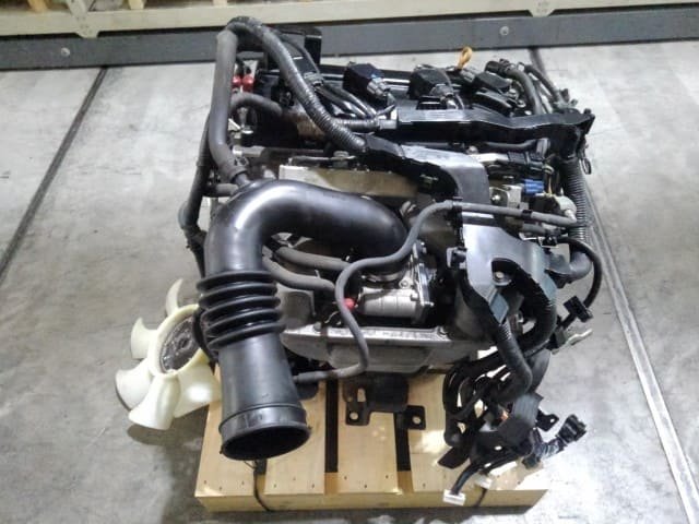 YD25DDTI Engine NISSAN Nv350 caravan - Image 6